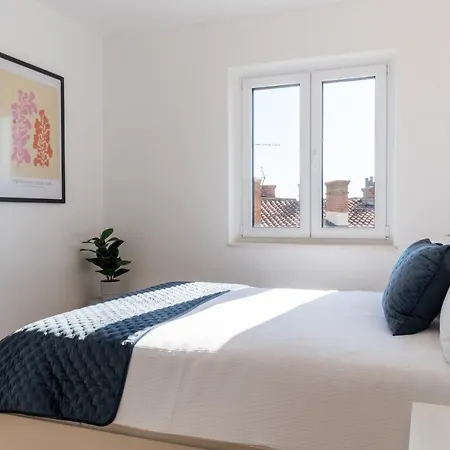 Pepper Penthouse - Luxurious Duplex Apartment, 50m From The Bacvice Sand Beach Appartement Split