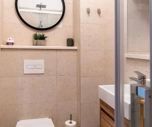 Pepper Penthouse - Luxurious Duplex Apartment, 50m From The Bacvice Sand Beach *