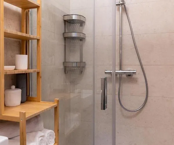 Pepper Penthouse - Luxurious Duplex Apartment, 50m From The Bacvice Sand Beach Appartement *