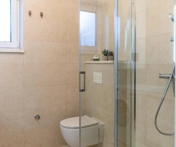 Pepper Penthouse - Luxurious Duplex Apartment, 50m From The Bacvice Sand Beach Appartement *