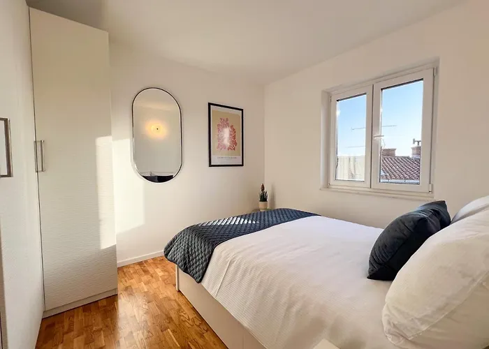 Pepper Penthouse - Luxurious Duplex Apartment, 50m From The Bacvice Sand Beach Appartement *