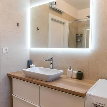 Pepper Penthouse - Luxurious Duplex Apartment, 50m From The Bacvice Sand Beach Lägenhet