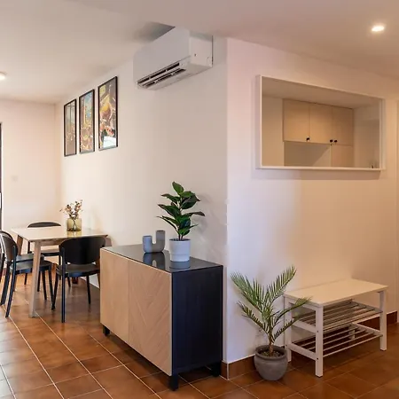 Pepper Penthouse - Luxurious Duplex Apartment, 50m From The Bacvice Sand Beach Lägenhet